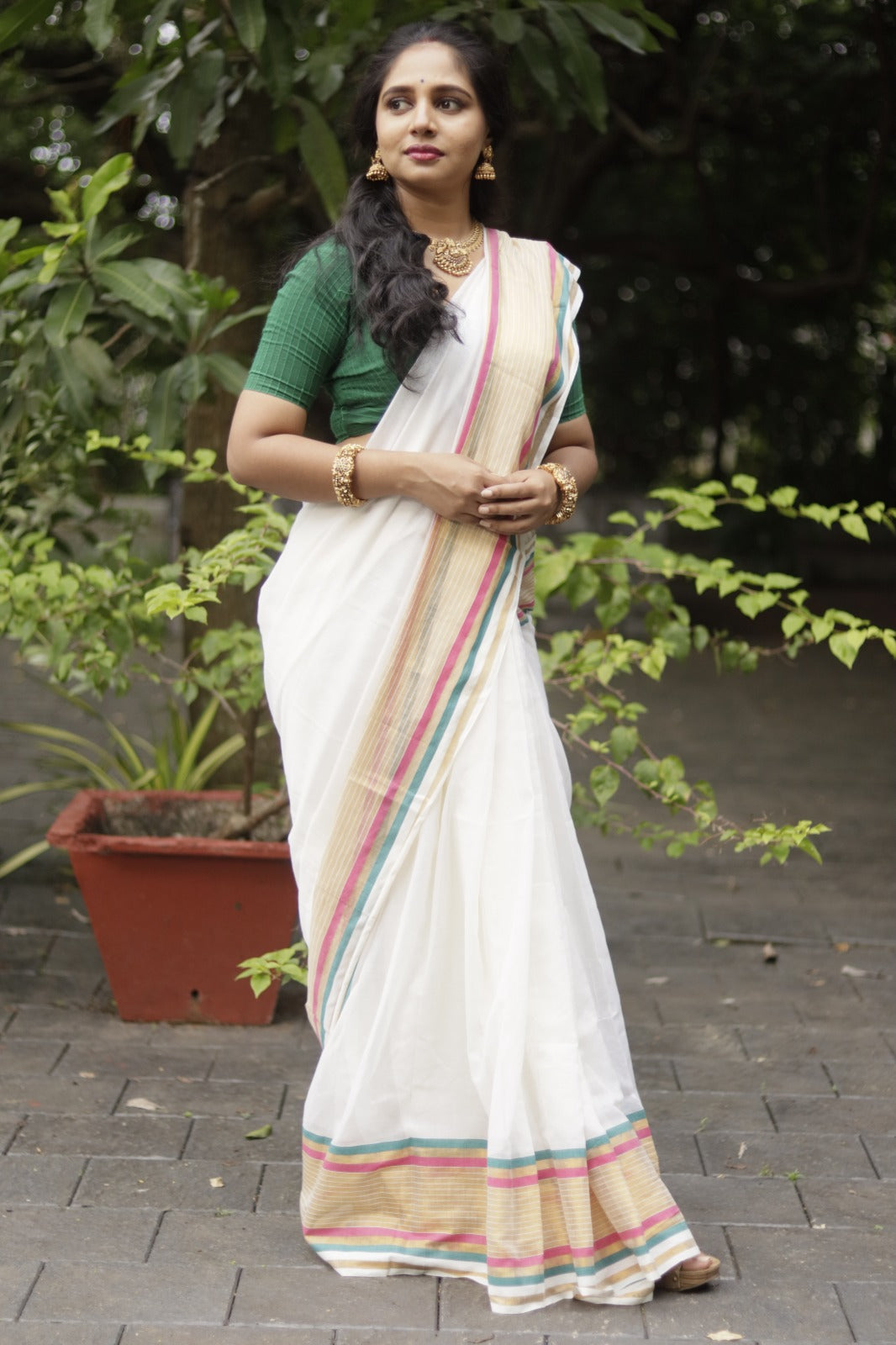 ആവണി