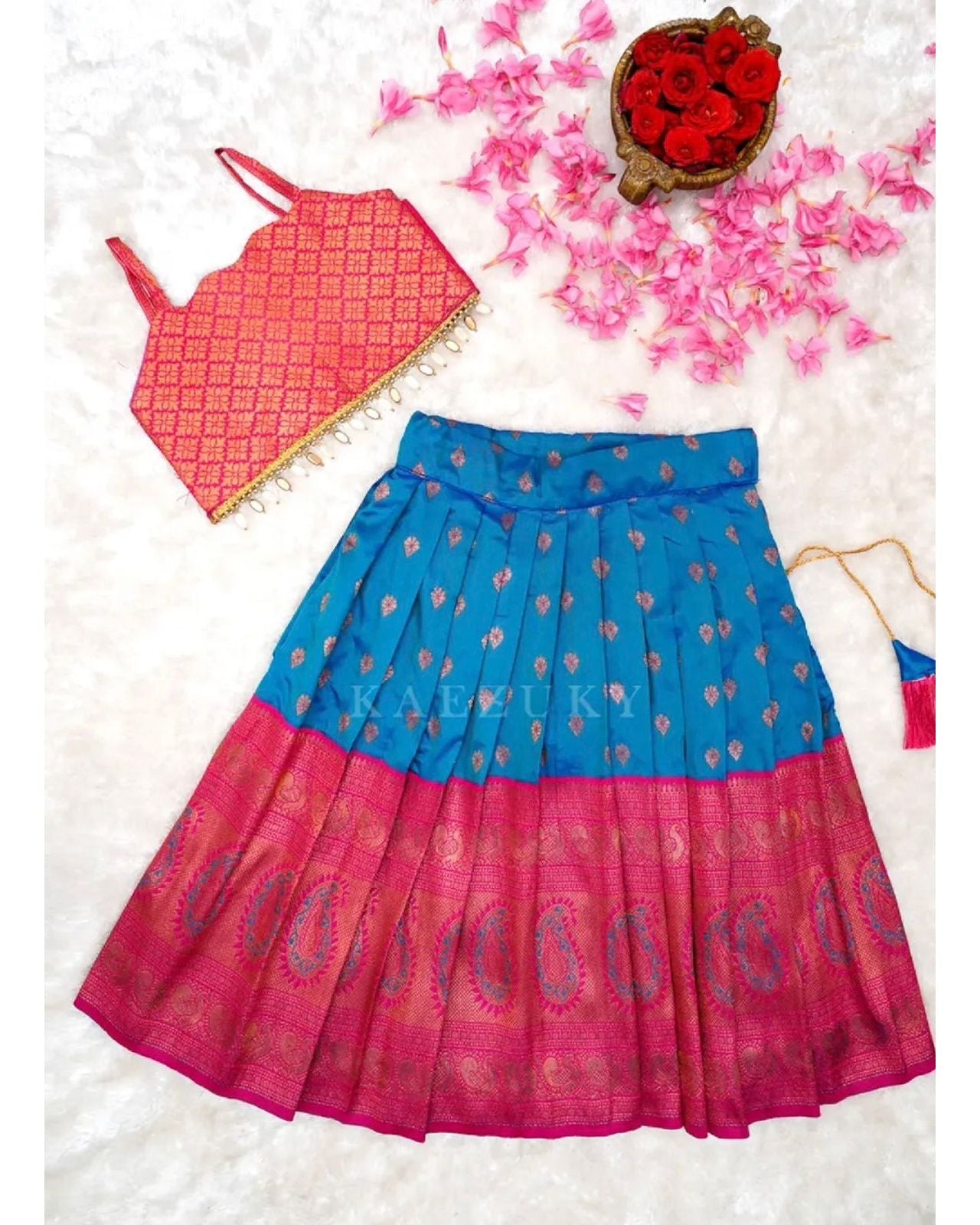 Neelambari Set