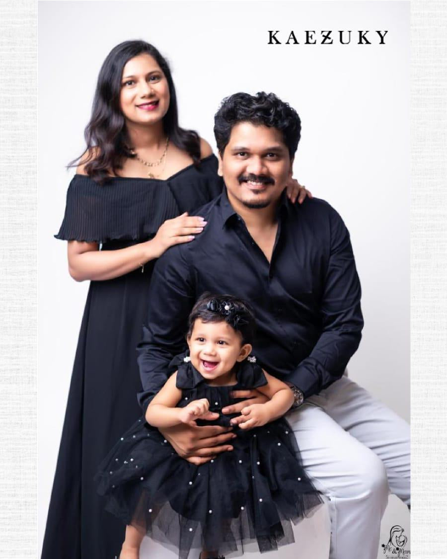 Black Family Twinning Set