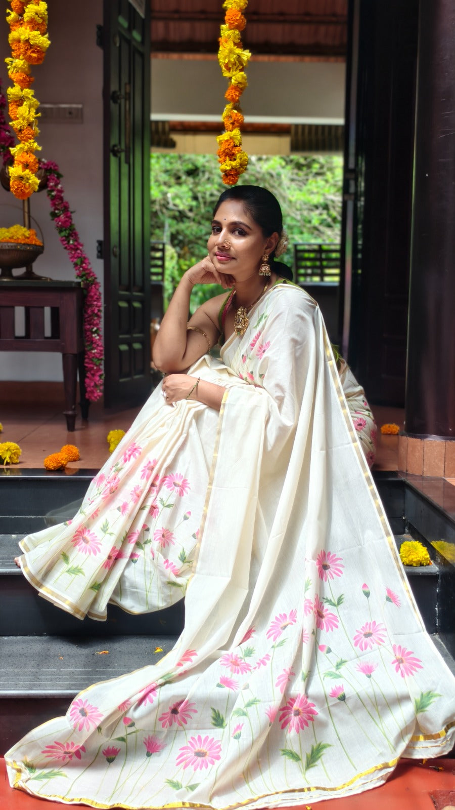 DAISY SAREE
